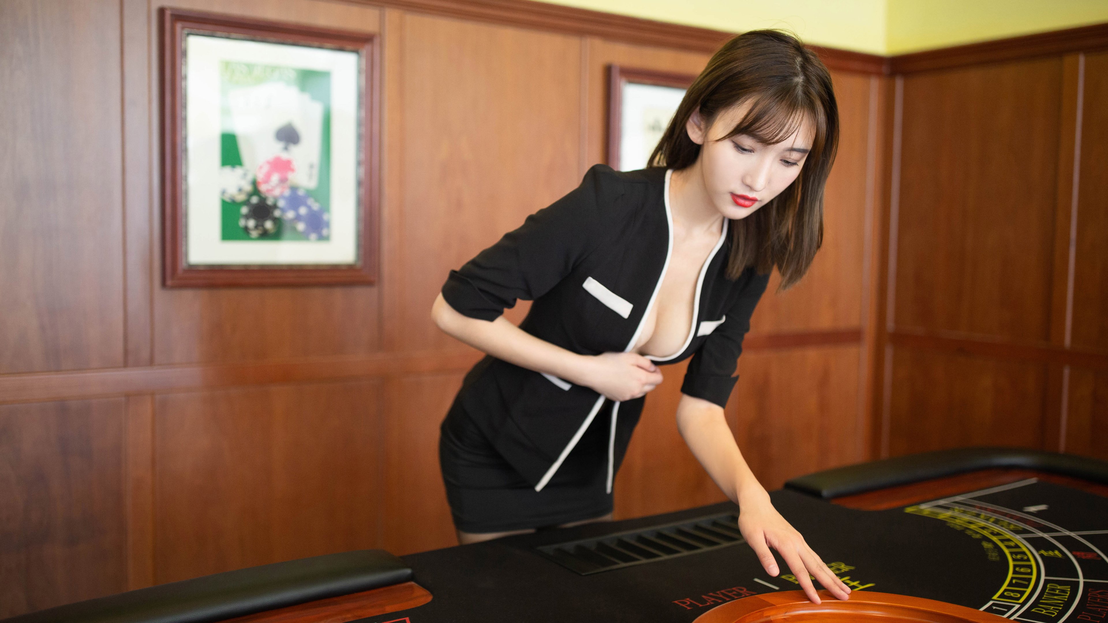 爱游戏登录入口-布莱顿进攻端火力凶猛，海鸥军团争夺欧战，布莱顿为什么叫海鸥