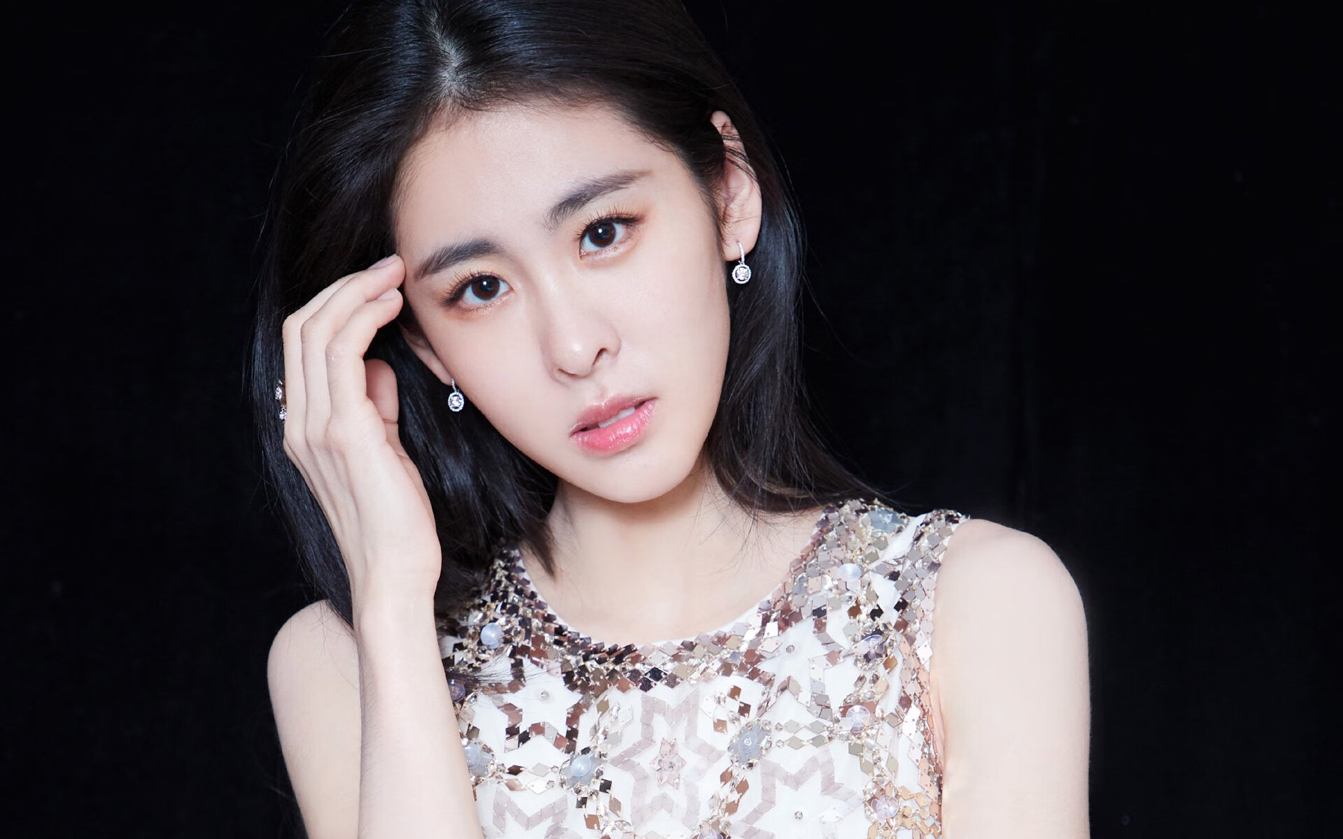 南非橄榄球吸引大量投资，商业化前景看好，南非橄榄球种族歧视现象