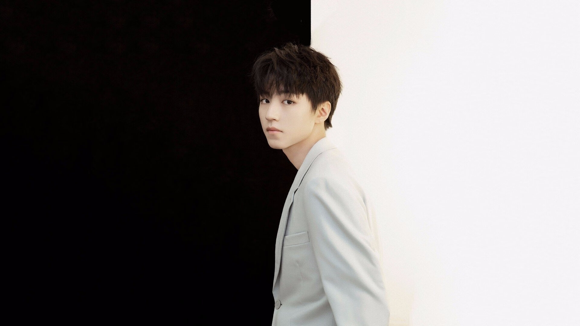 麦金托什刷新个人800米自由泳最佳成绩，加拿大游泳运动员麦金托什