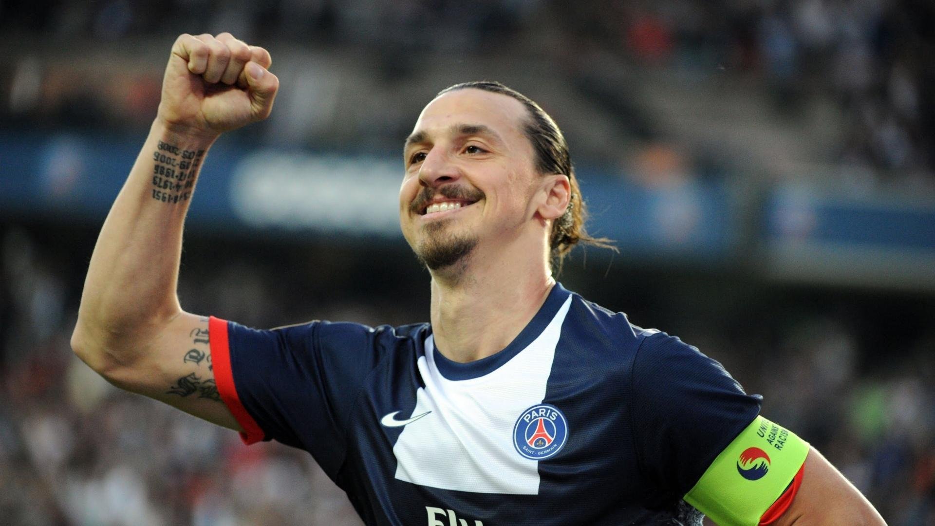 “武汉马拉松赛:赛道上的速度与激情”