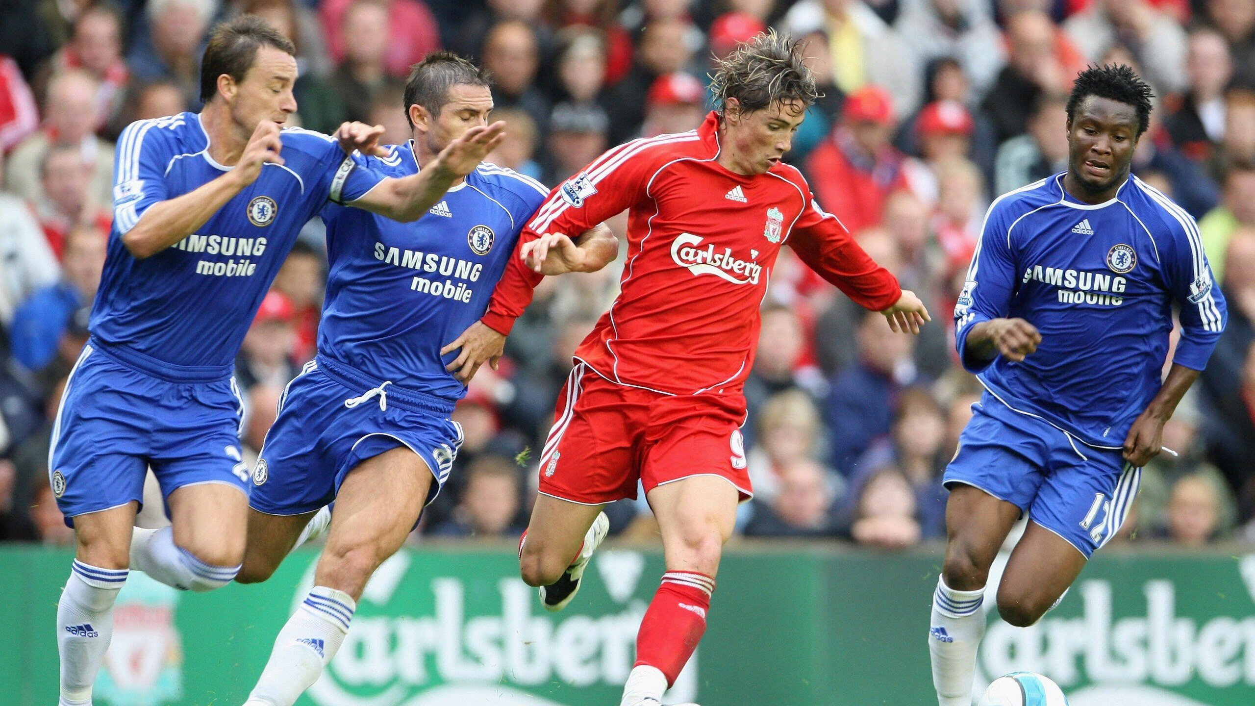 赫塔菲依靠整体站位限制对方渗透，赫塔菲7连败